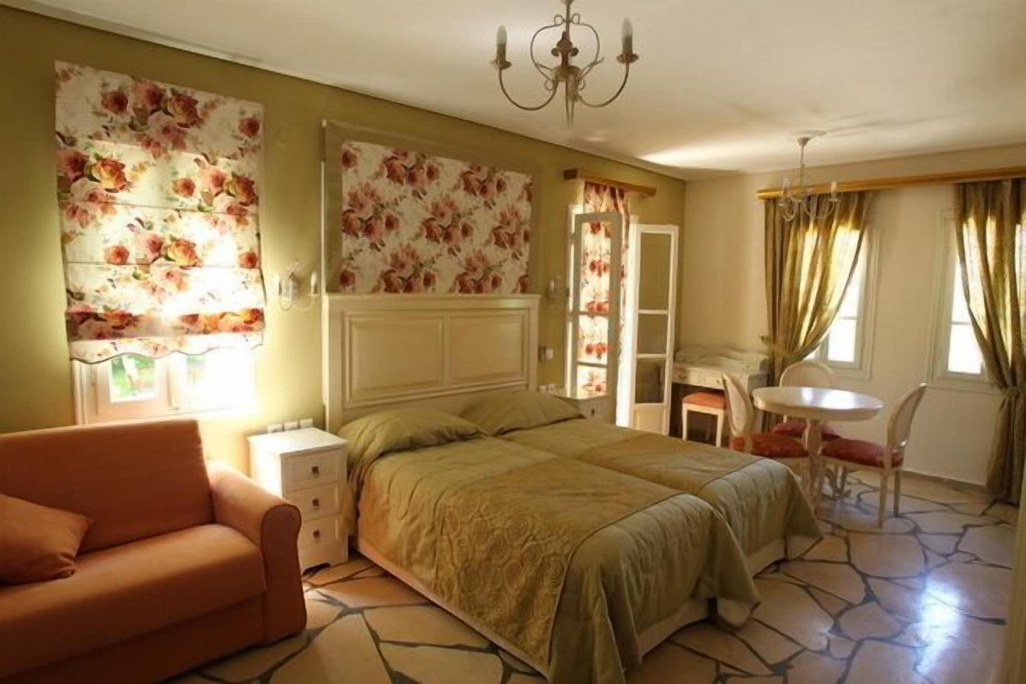 Dafnoudi Hotel Apartments Antipata  Екстер'єр фото