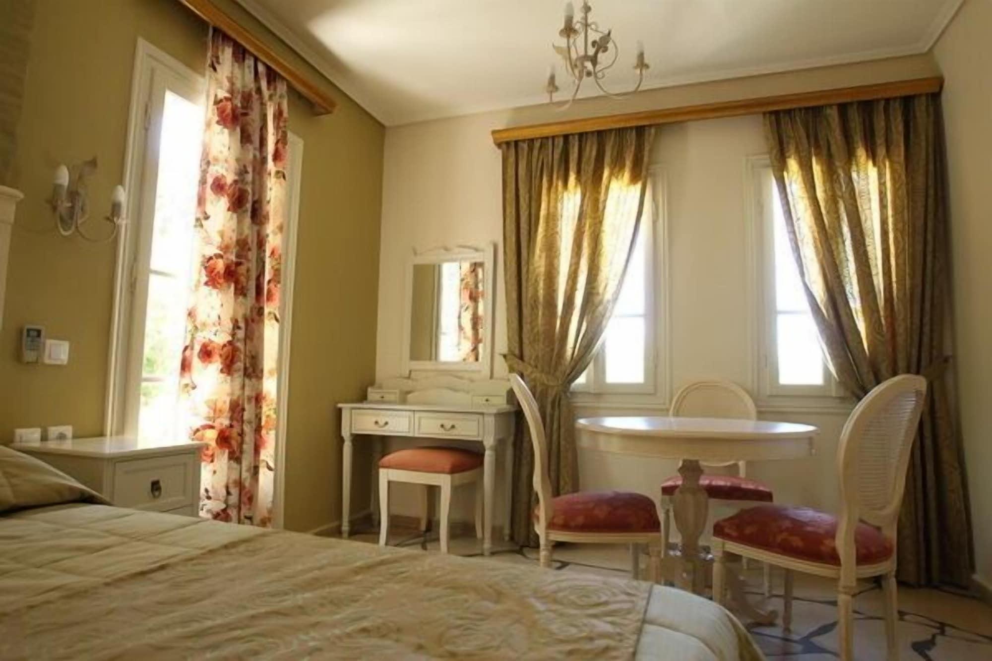 Dafnoudi Hotel Apartments Antipata  Екстер'єр фото